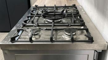 Gas stovetop installed